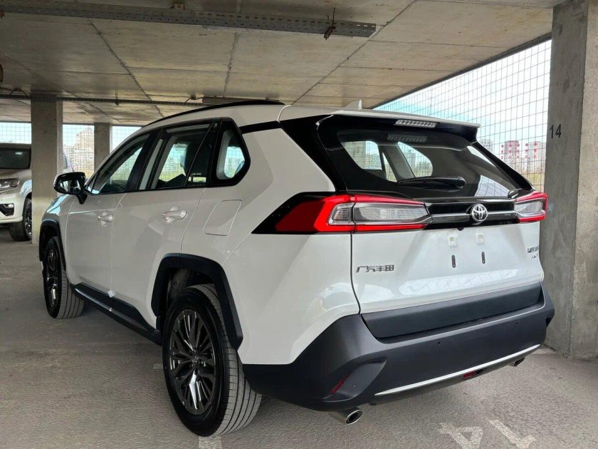 Тойота рав 4 гибрид 2021