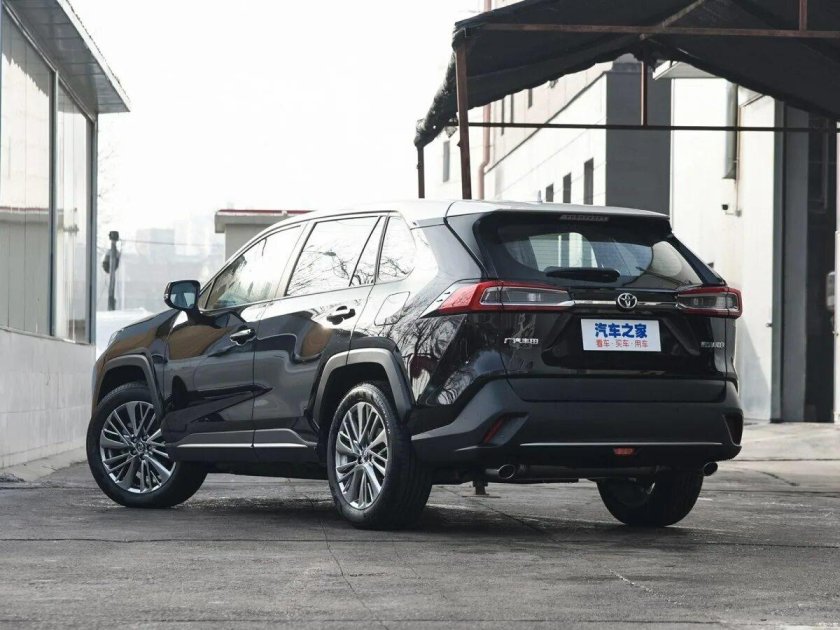 Тойота кроссовер 2015