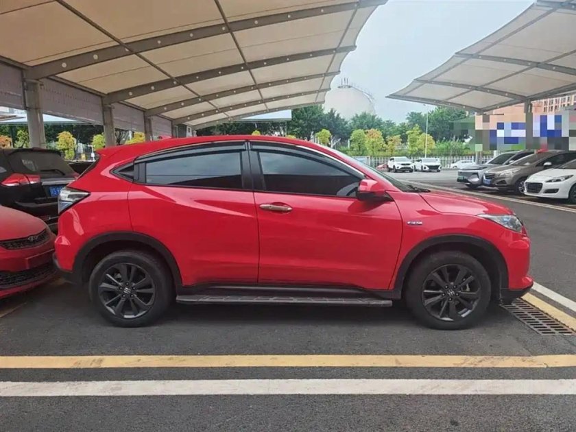 Хонда везел