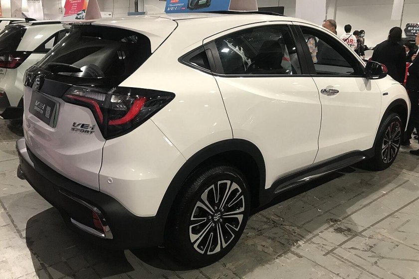 Хонда Эверус ve-1