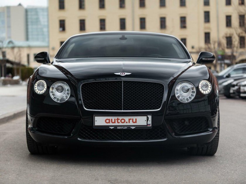 Машина bentley continental gt