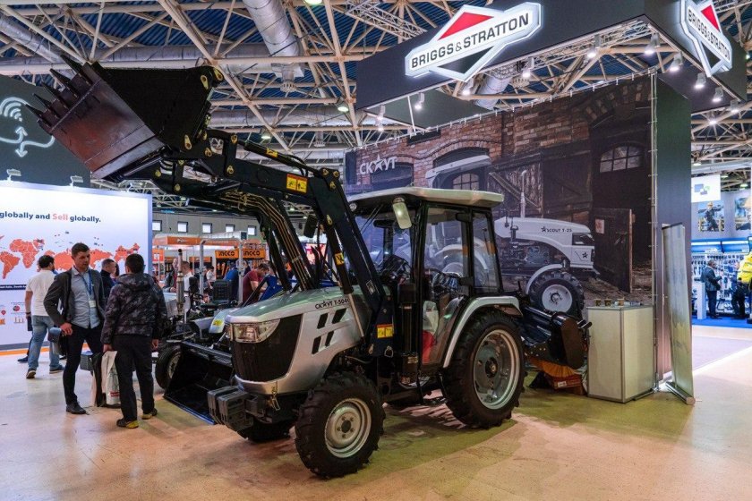 Трактор Скаут TB-804с