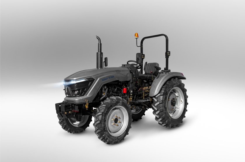 Трактор скаут