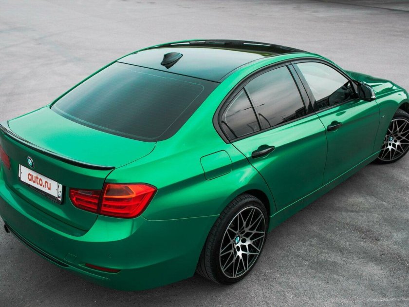 Bmw f30 зеленая