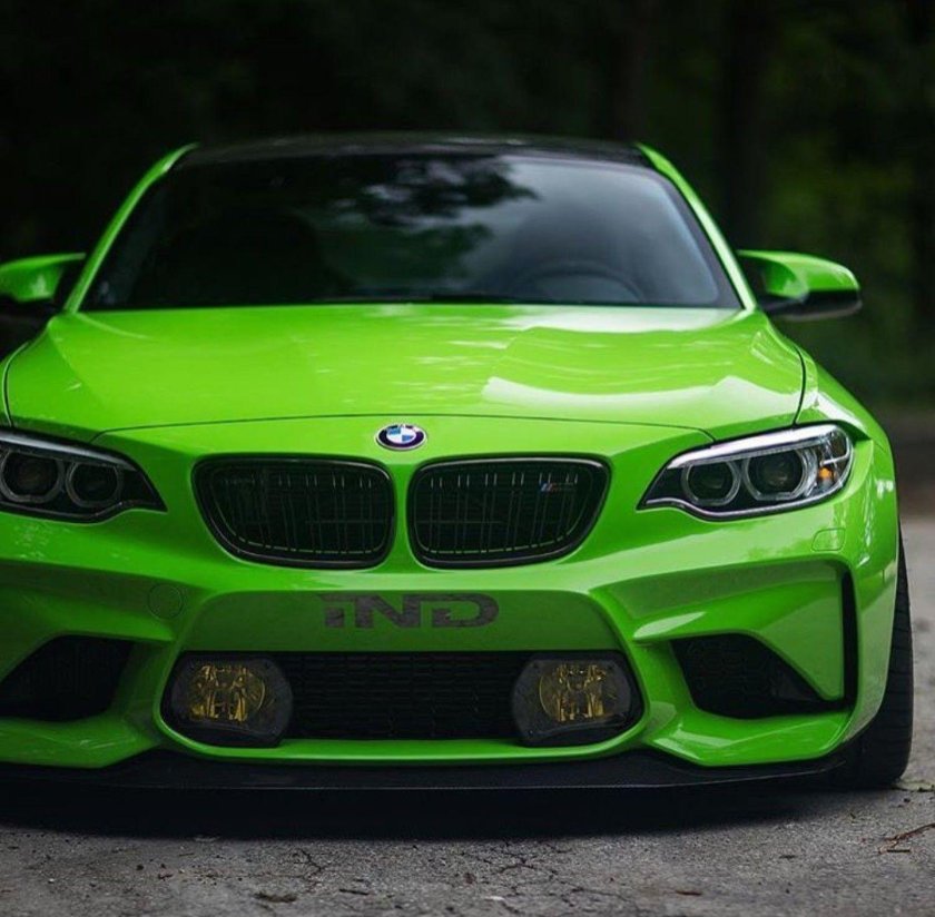 BMW m4 зеленая