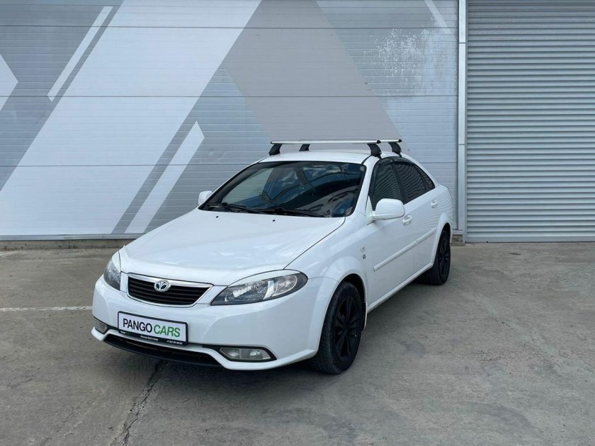 Машина daewoo gentra