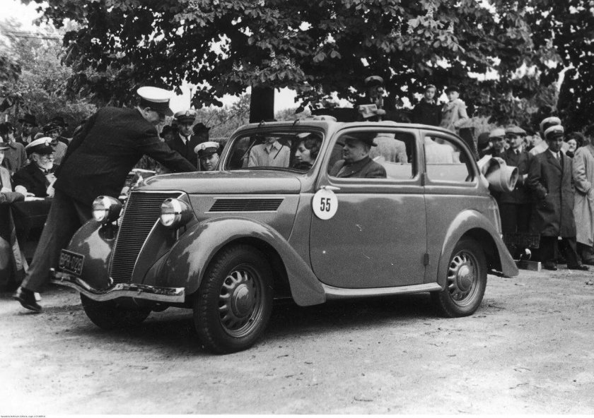 Renault juvaquatre 1937