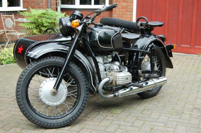 Мотоцикл днепр мт 12