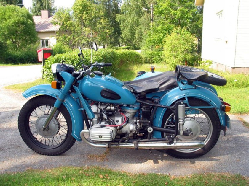 Мотоцикл Днепр МТ 9