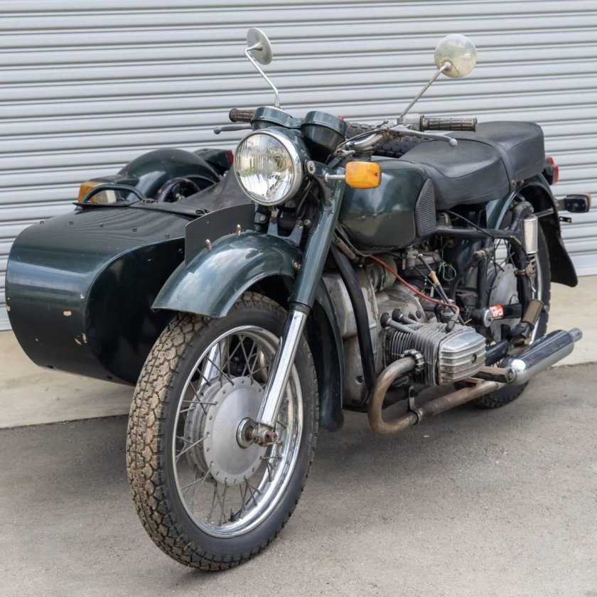 Мотоцикл Днепр мт6