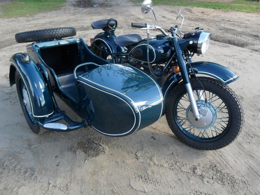 Мотоцикл Днепр МТ 16