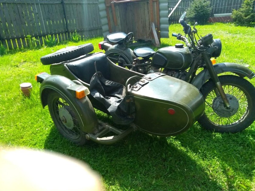 Днепр МТ 11 зеленый