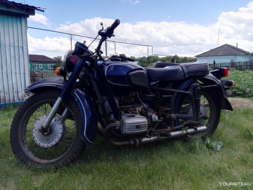 Мотоцикл Днепр МТ 11