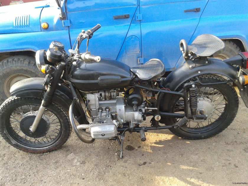 Мотоцикл Днепр vs Урал