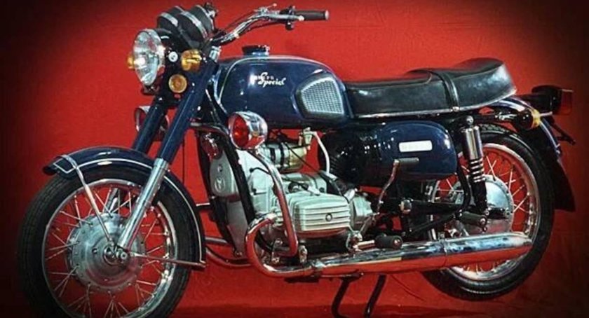 Мотоцикл Днепр 955