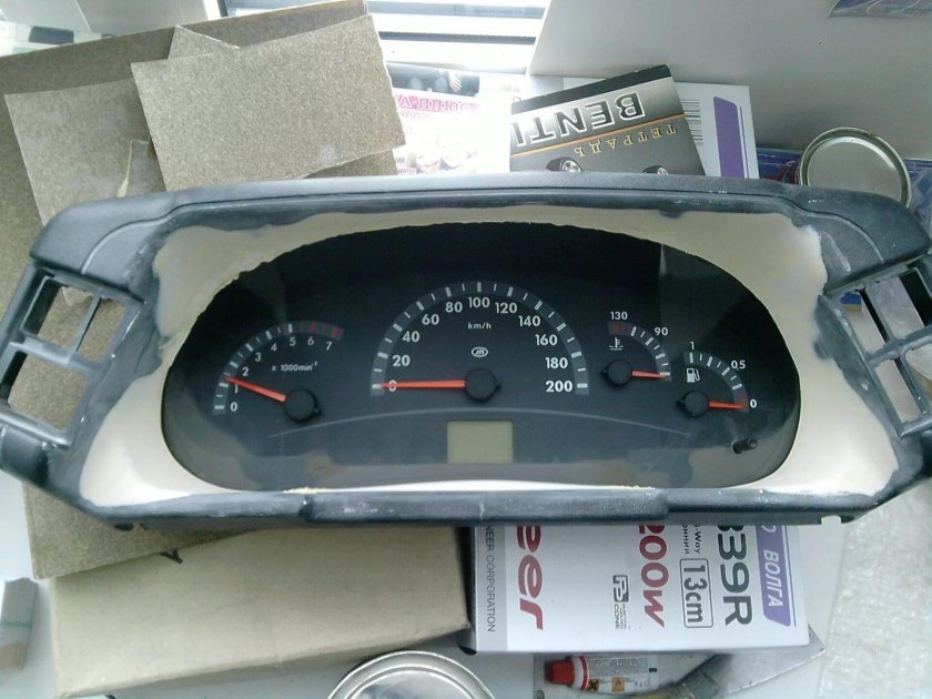 Панель приборов ВАЗ 2110 евро