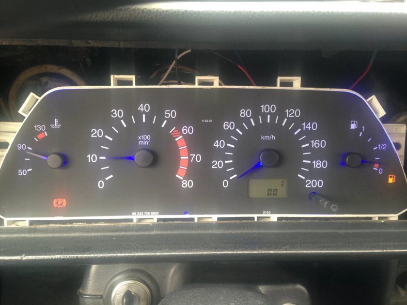 Приборная панель vdo ВАЗ 2110