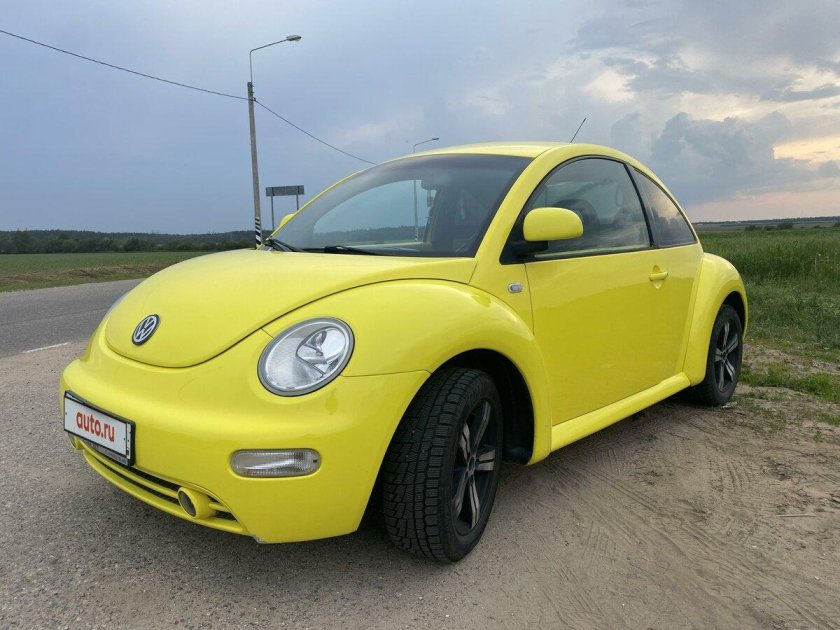 Volkswagen beetle hatchback