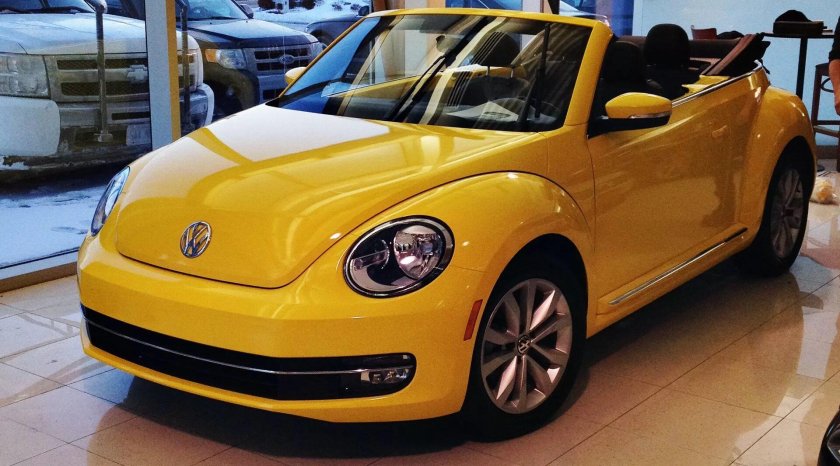 Volkswagen Beetle Yellow