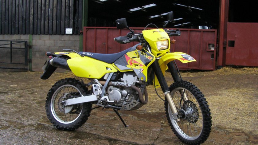 Сузуки кроссовый 400 кубов