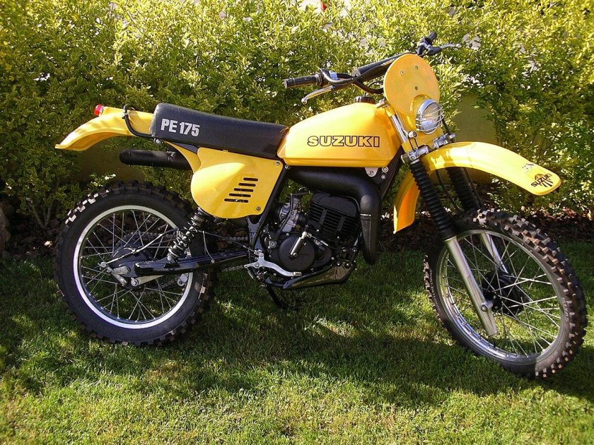 Suzuki pe175