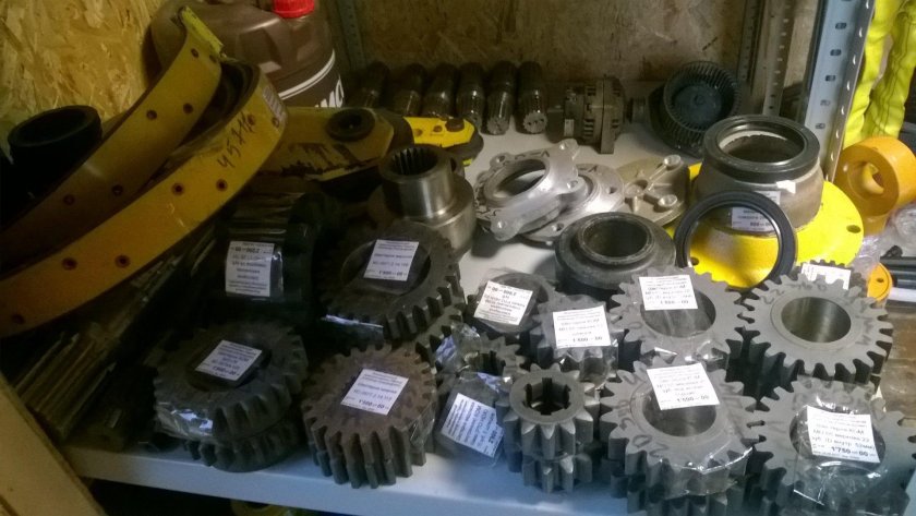 Запчасти для автокранов