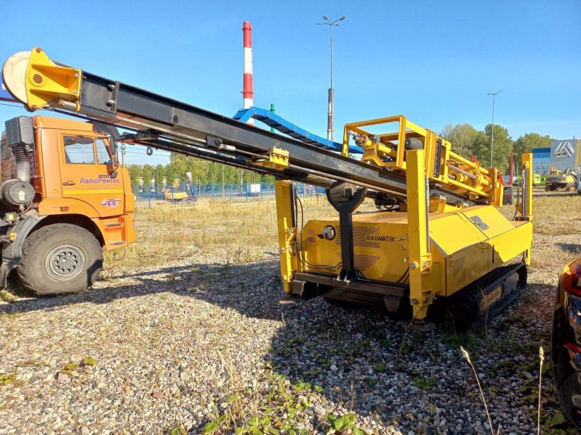 \ сваебойная машина gpz200t\