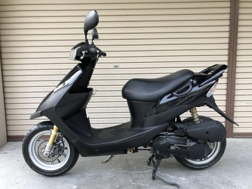 Мопед Suzuki Sepia ZZ