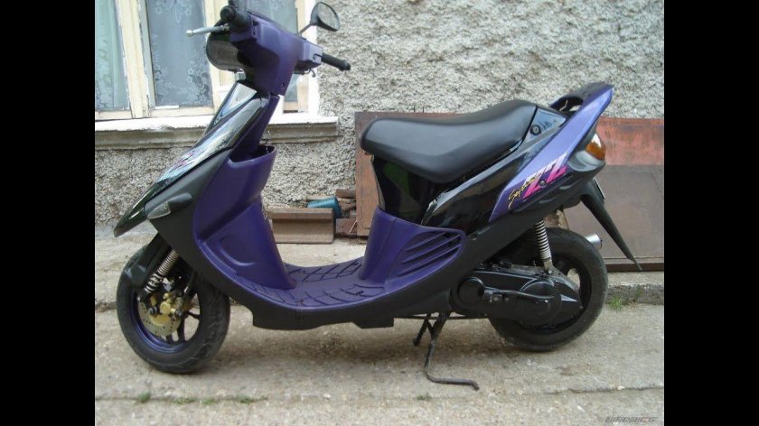 Suzuki Sepia ZZ 50
