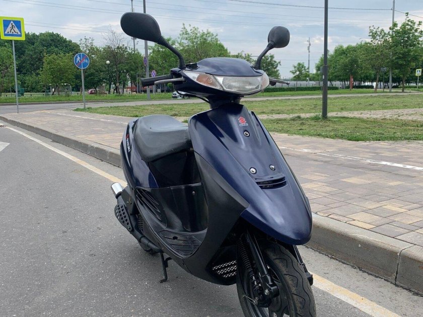 Мопед honda dio