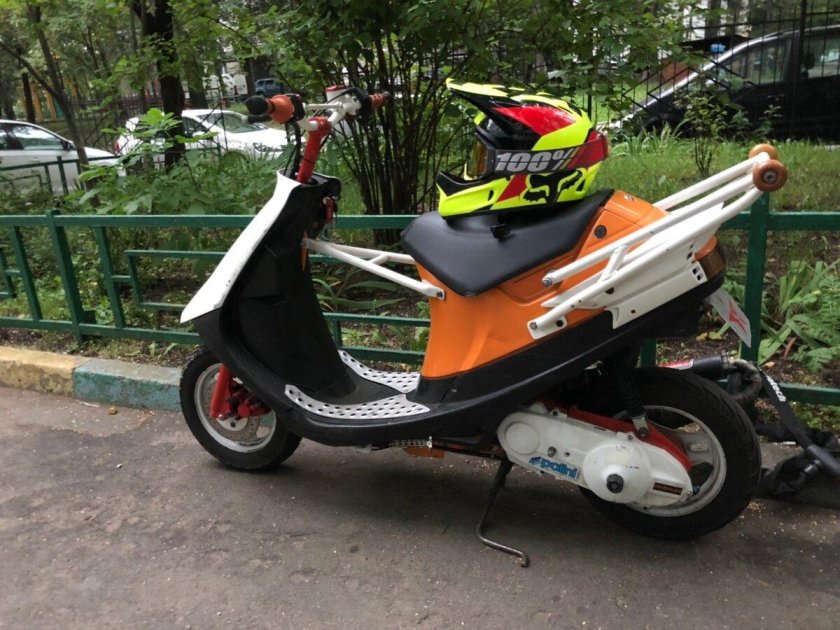 Сузуки сепия 1