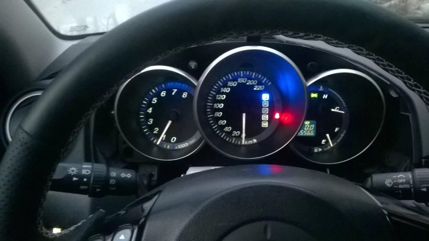 Панель приборов Mazda 3 BL