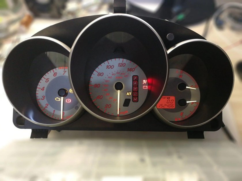 Мазда 3 БК приборная приборная панель