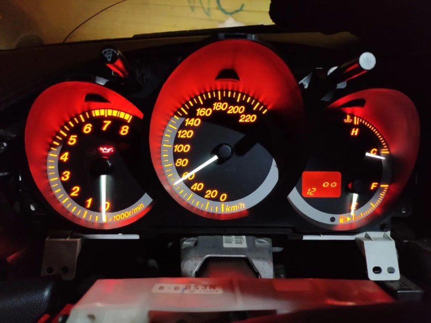 Приборка Мазда 3 БК