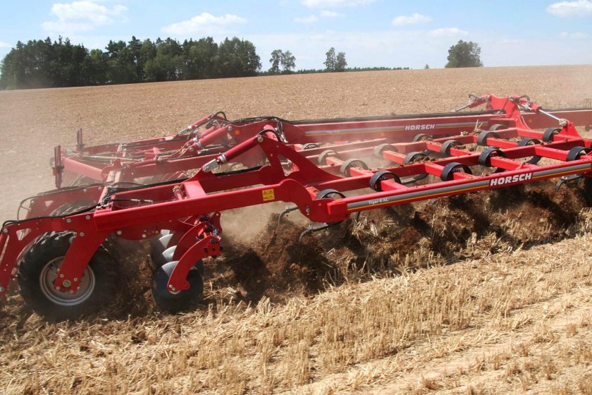 Глубокорыхлитель Horsch Tiger