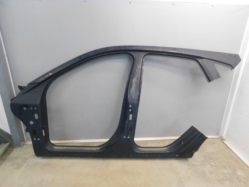 Порог левый BMW