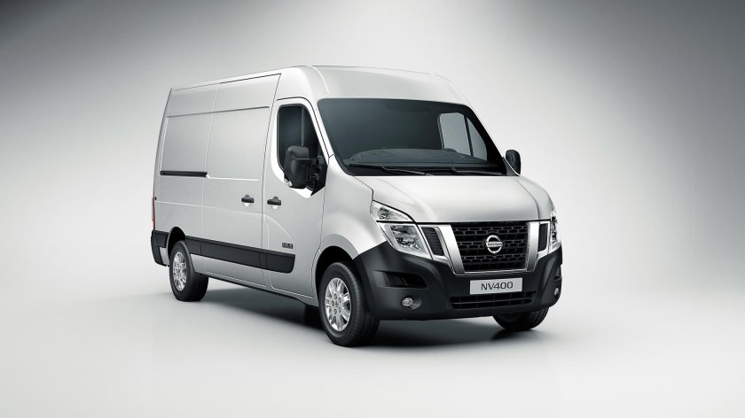 Nissan nv400