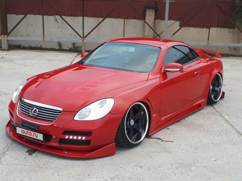 Lexus sc430 красный