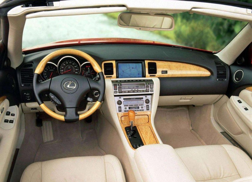 Lexus SC 400 салон