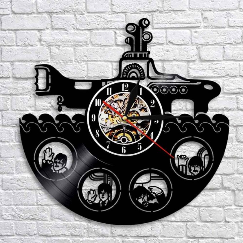 Часы из виниловых пластинок