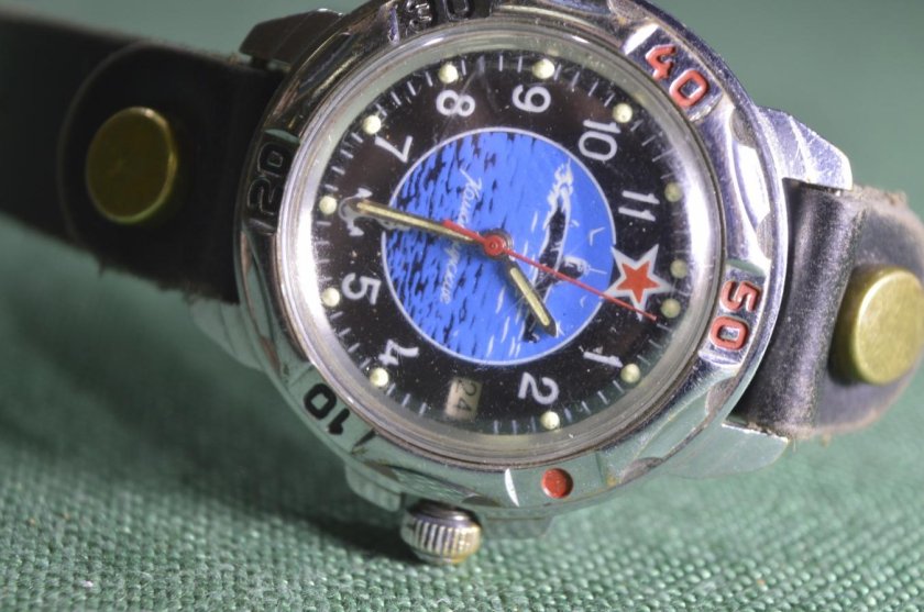 Наручные часы восток командирские