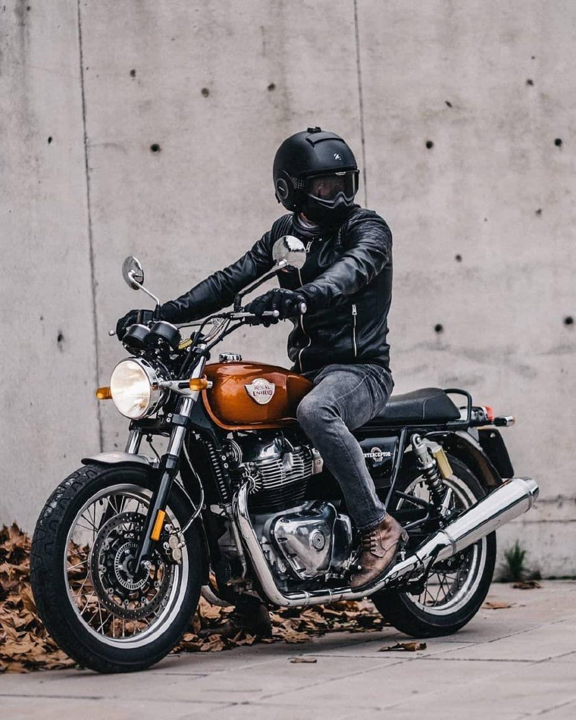 Мотоцикл Royal Enfield Interceptor 650