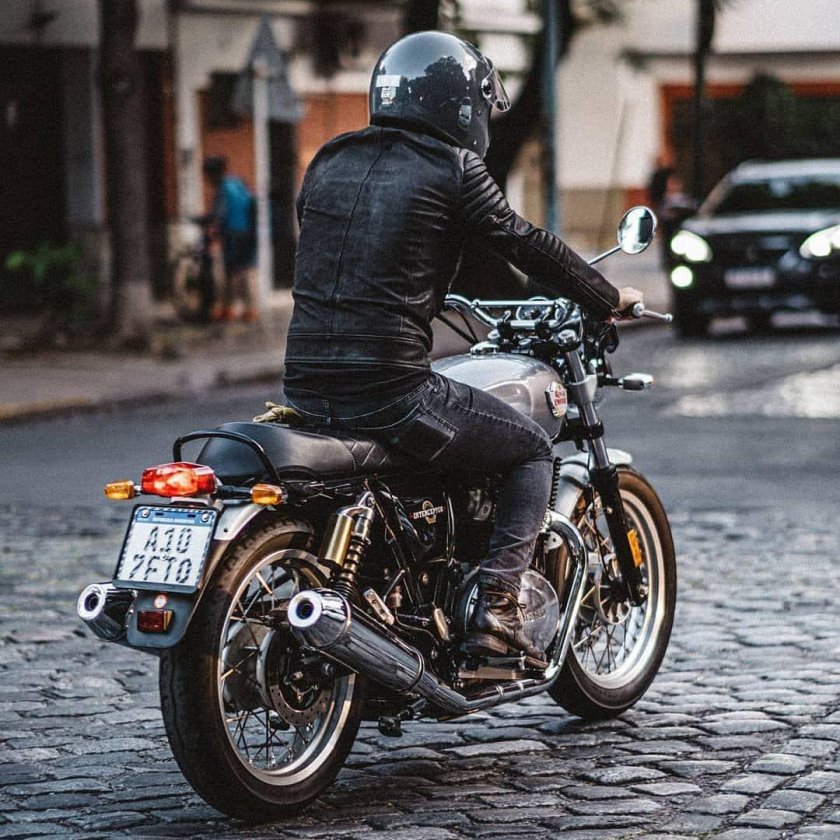 Мотоцикл Royal Enfield Interceptor 650