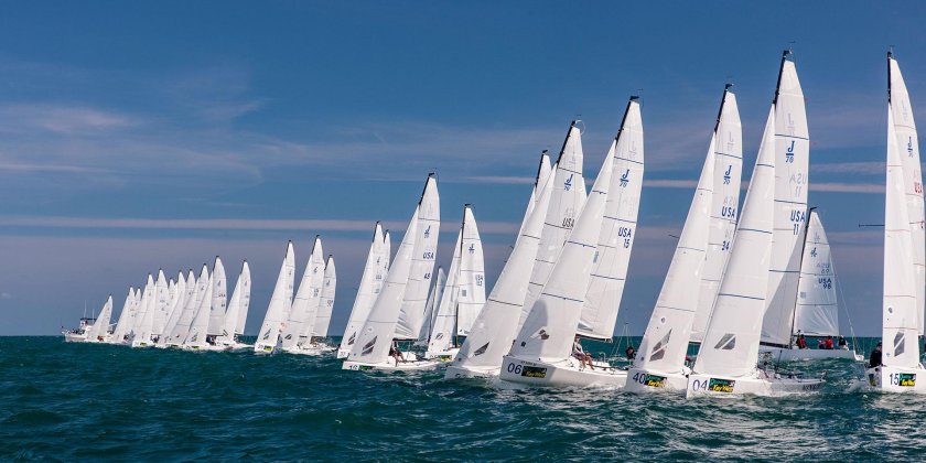 Парусная яхта j/Boats j/70