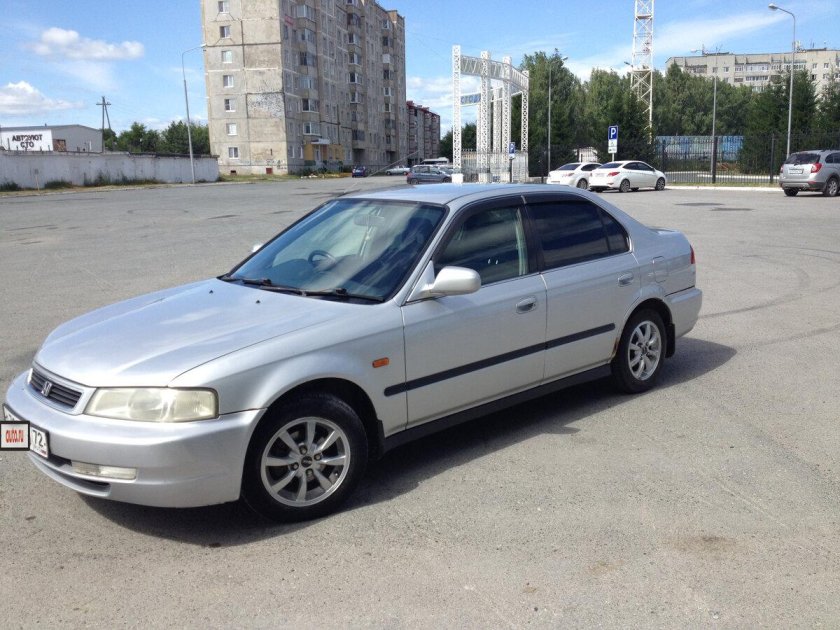 Хонда Домани 1999