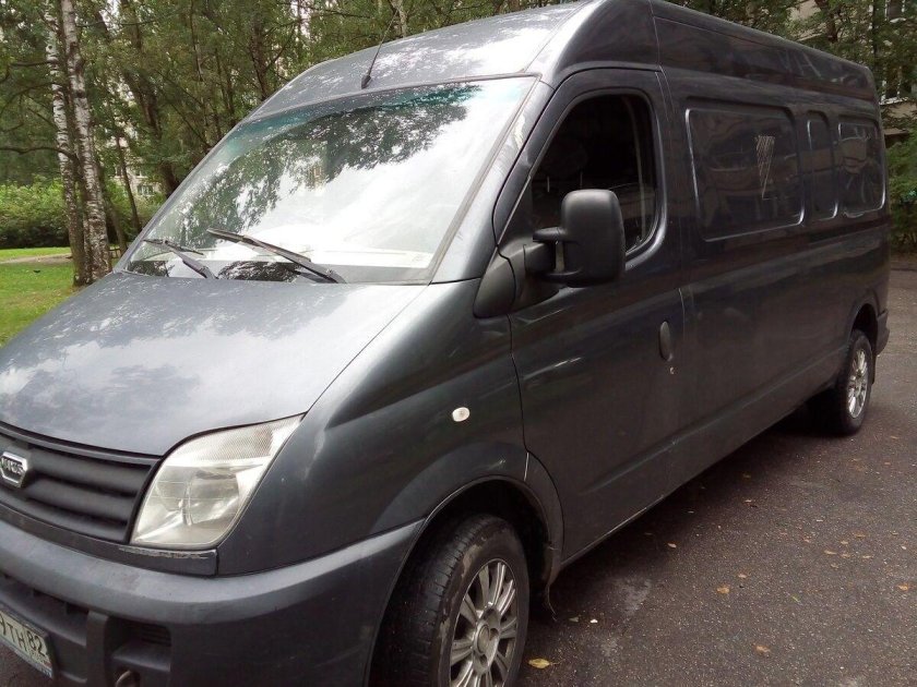 Машина ЛДВ Максус