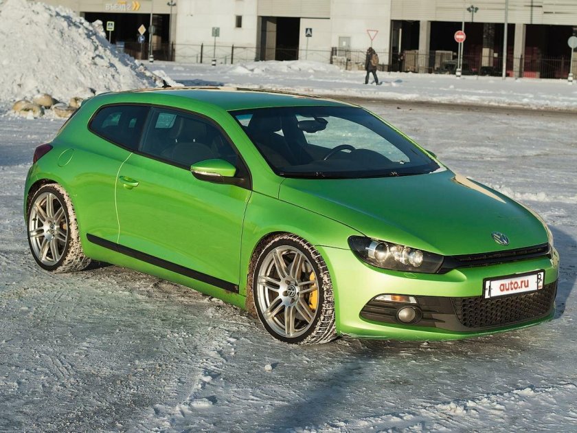 Volkswagen scirocco зеленый