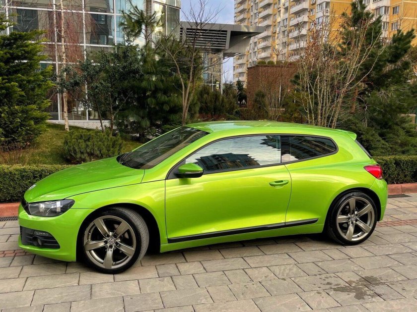 Volkswagen scirocco зеленый