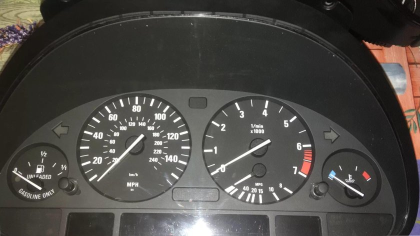 Bmw x5 e53 панель приборов