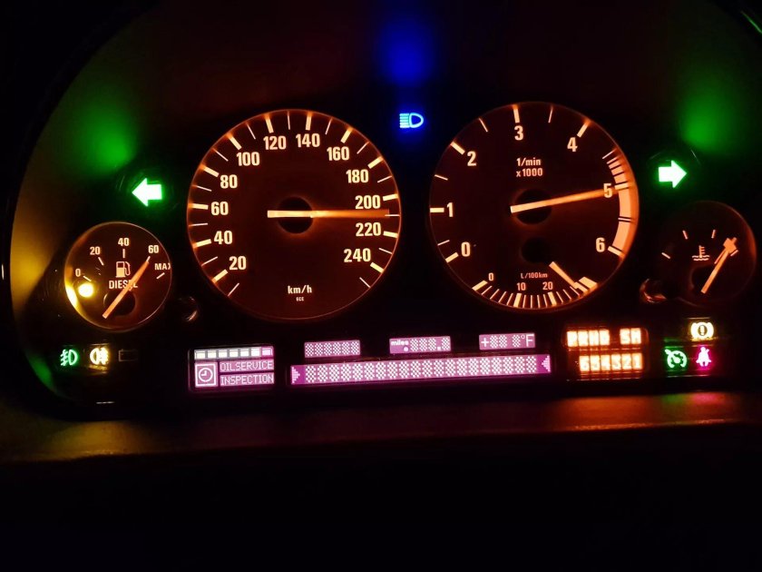 Подсветка приборной панели БМВ е53